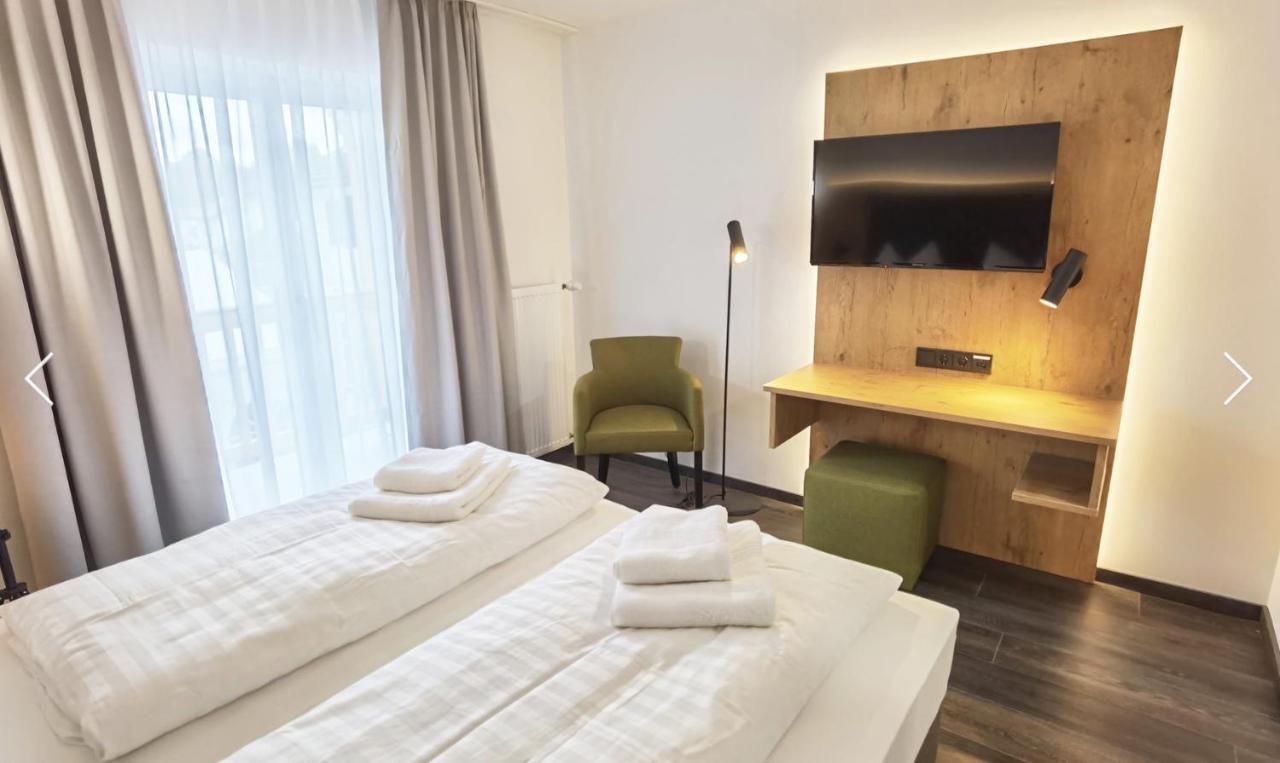 Waldschloessl Hotell Bruckmühl Eksteriør bilde